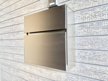 ���̑��@�V���v���f�U�C���̃|�X�g�B