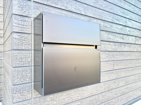 ���̑��@�V���v���f�U�C���̃|�X�g�B