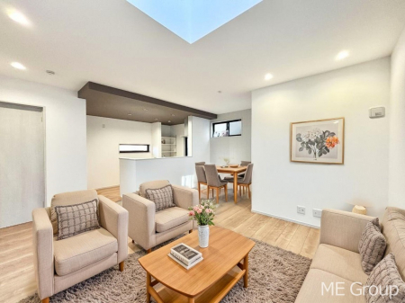 ���r���O�@���Ƒ��̓��₩�Șb�����ŕ�܂�閾�邢���r���O  ���Ƌ��CG�ł�