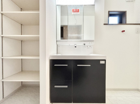 ���ʑ�E���ʏ��@�傫�����₷���O�ʋ��Ő�����������ʑ�́A�g�����Ȃ݃`�F�b�N�┧�̂������ɂ������߂ł��B 