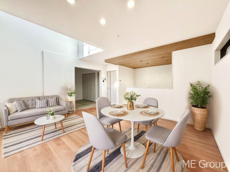 ���r���O�@�������������͋C�̂k�c�j�͉Ƒ��݂�Ȃ̉��K��ԁ��Ƌ��CG�ł�