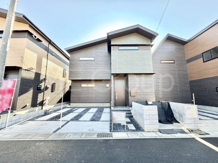 ���n�O�ώʐ^�@�����Ղ�̗z���ƊJ�����ɕ�܂�閾�邢�Z�܂�  