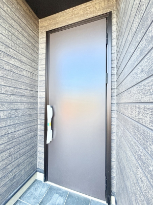 ���ց@�Z�܂��̊�����o����A���փh�A�B 