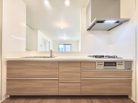 �L�b�`���@�������������I�ɁA�y�����I�V�X�e���L�b�`��  