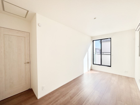 ���̑����ρ@���邢�o���R�j�[�T�C�h�ɗm����ݒu�B�ڊo�߂̗ǂ��Q���ɁB 