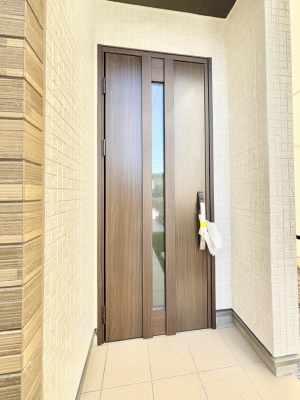 ���ց@��؂ȉƑ��A���q���o�}���錺�ցB