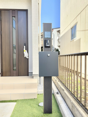 ���̑��@�V���v���f�U�C���̃|�X�g�B