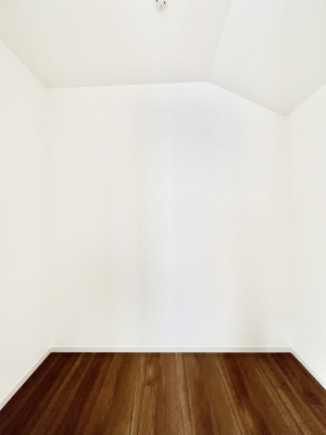 ̑@EH[NCN[[bgtŐԂLpł܂B