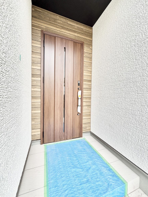 ���ց@��؂ȉƑ��A���q���o�}���錺�ցB