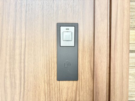 ���̑��@�X�}�[�g�ɊJ���ł���d�q�L�[