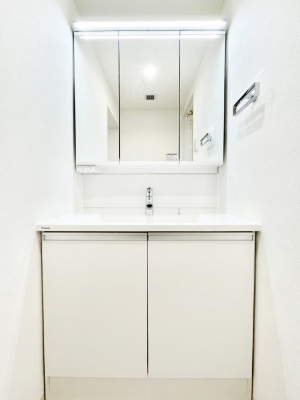 ʑEʏ@㎿ȐʋԂƂ̎Ԃo