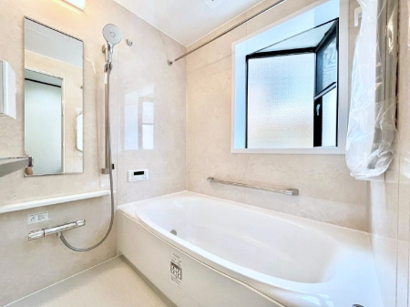 �����@����̔�����₷��؂ȃo�X�^�C���B�������Ƃ����C���y����Ŕ����Ƃ肽���ł��ˁI  