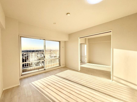 ���̑����ρ@�Ƒ������R�ƏW�܂�e���̃X�y�[�X�ɂȂ肻��