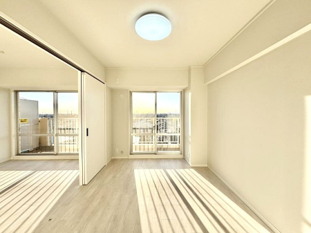 ���̑����ρ@�o���R�j�[���J�������v���X���Ă����m��  