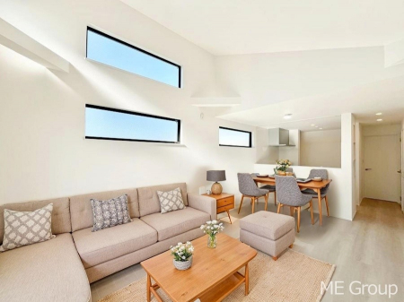 ���r���O�@���Ƒ��̓��₩�Șb�����ŕ�܂�閾�邢���r���O  ���Ƌ��CG�ł�