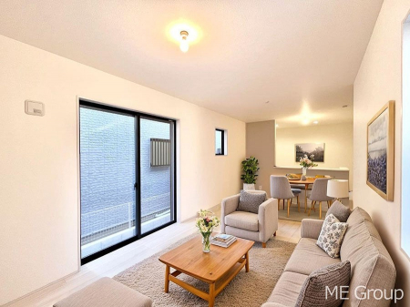 ���r���O�@���Ƒ��̓��₩�Șb�����ŕ�܂�閾�邢���r���O  ���Ƌ��CG�ł�