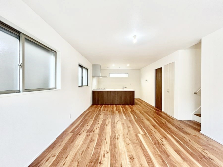 ̑ρ@VvȃfUCȂ̂ŃCeAl̂y݂łˁI