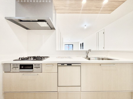 �L�b�`���@�������������I�ɁA�y�����I�V�X�e���L�b�`��  