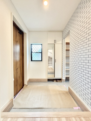 ց@V[YCN[NťցBƑŠCJȂǂ[ł܂B