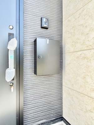 ���̑��@�V���v���f�U�C���̃|�X�g�B