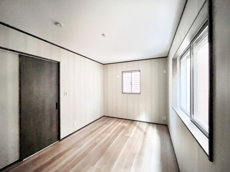 ���̑����ρ@2�ʍ̌����m�ۂ������邢��ԁB�Ƒ��݂�Ȃ����K�ȕ�炵����������݌v�ł��B