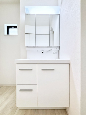 ���ʑ�E���ʏ��@�傫�����₷���O�ʋ��Ő�����������ʑ�́A�g�����Ȃ݃`�F�b�N�┧�̂������ɂ������߂ł��B 