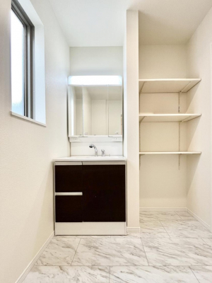 ���ʑ�E���ʏ��@���[�͂Ƌ@�\���ɗD�ꂽ���ʉ��ϑ�  