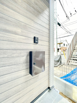 ���̑��@�V���v���f�U�C���̃|�X�g�B