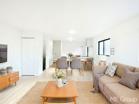 ���r���O�@�ΖʃL�b�`�������r���O�C���K�i���̗p�����Ƒ����J�[�܂�k�c�j�@���Ƌ��CG�ł�