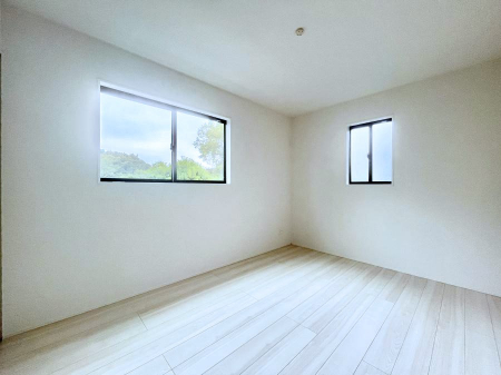 ���̑����ρ@2�ʍ̌����m�ۂ������邢��ԁB�Ƒ��݂�Ȃ����K�ȕ�炵����������݌v�ł��B