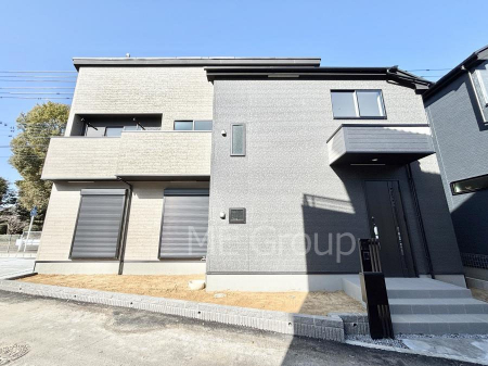 ���n�O�ώʐ^�@�������ꂽ�O�ρA�㎿�ȏZ��Ԃ��L���鎺���͉i�����S���ĉ߂�����Z���ł��B 