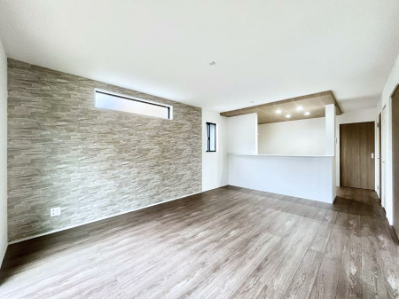 ���̑����ρ@�Ƒ��̏Ί炪���R�Ɛ��܂�Ă���A����ȕ��͋C�̃_�C�j���O�Ɏd�オ���Ă��܂��B