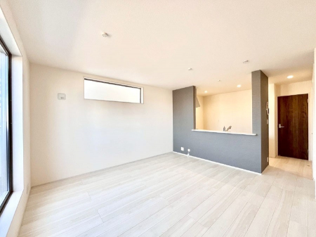 ���̑����ρ@�Ƒ������R�ƏW�܂�e���̃X�y�[�X�ɂȂ肻��