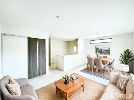 ���r���O�@�������������͋C�̂k�c�j�͉Ƒ��݂�Ȃ̉��K��ԁ��Ƌ��CG�ł�