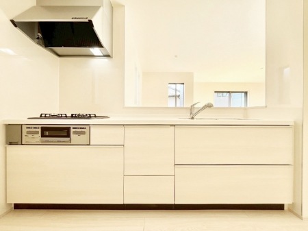 �L�b�`���@�������������I�ɁA�y�����I�V�X�e���L�b�`��