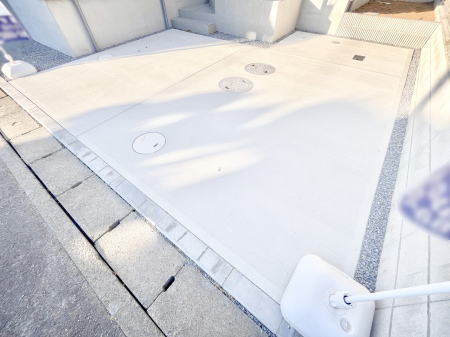 �@�����Ɍ������Ȃ����ԃX�y�[�X�B