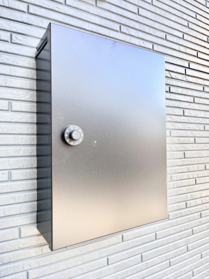 ���̑��@�V���v���f�U�C���̃|�X�g�B