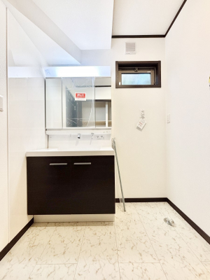 ���ʑ�E���ʏ��@���[�͂Ƌ@�\���ɗD�ꂽ���ʉ��ϑ�