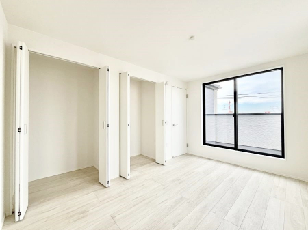 ���̑����ρ@���邢�o���R�j�[�T�C�h�ɗm����ݒu�B�ڊo�߂̗ǂ��Q���ɁB