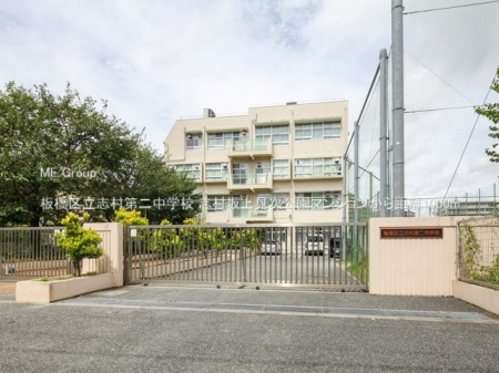 ���ӊ��@���w�Z 1000m ���旧�u����񒆊w�Z