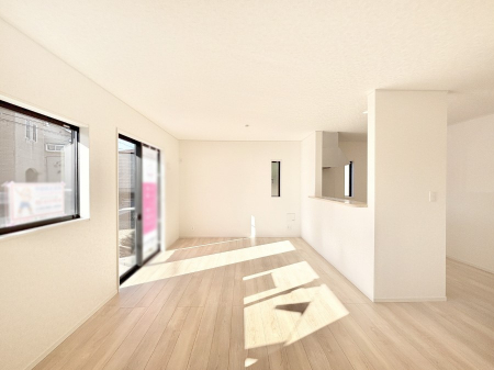 ���̑����ρ@���邢�z���������A�����̕��͋C�ɖ��������_�C�j���O�B   