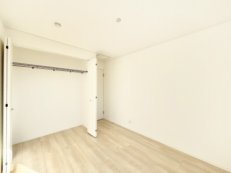 �Q���@�g���₷���`�Ńx�b�g��Ƌ�̒u�����ɂ����邱�Ƃ�����܂���B   