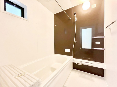 �����@����̔�������Ă���閾�邢�������̂���o�X���[��