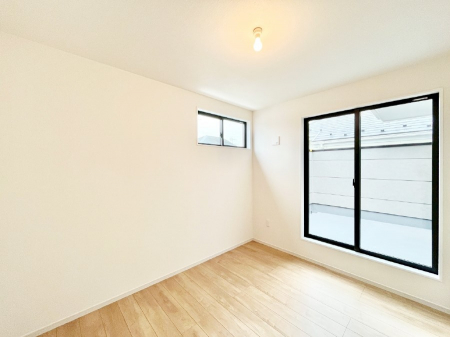 ���̑����ρ@�o���R�j�[���J�������v���X���Ă����m��