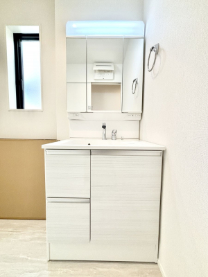 ���ʑ�E���ʏ��@�傫�����₷���O�ʋ��Ő�����������ʑ�́A�g�����Ȃ݃`�F�b�N�┧�̂������ɂ������߂ł��B 