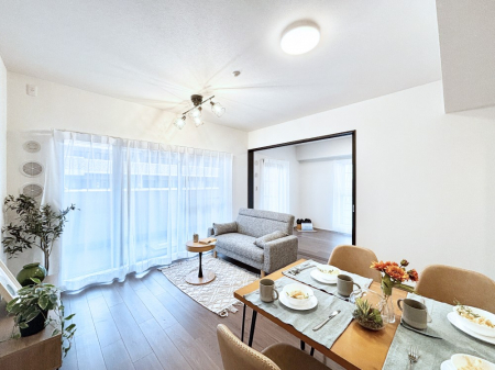 ̑ρ@傫ȑ炽Ղ̗zƕ郊rO  