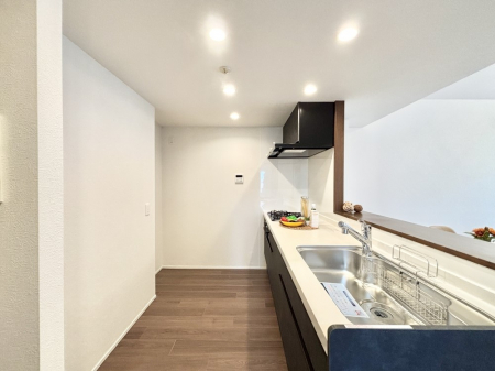 Lb`@̂ŉƑ̏Ί炪L܂I