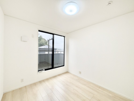 �Q���@���邢�o���R�j�[�T�C�h�ɗm����ݒu�B�ڊo�߂̗ǂ��Q���ɁB