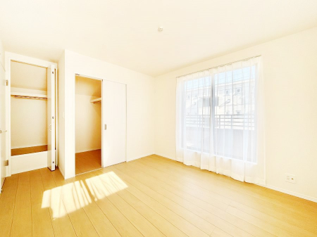 �Q���@WIC�������t���̂������ŏ[�������v���C�x�[�g���Ԃ��߂����܂��B  