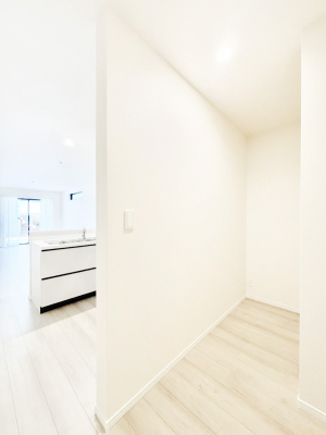 ���[�@��e�ʂ̎��[�͂��������I��^�p���g���[�ŃL�b�`��������X�b�L���I